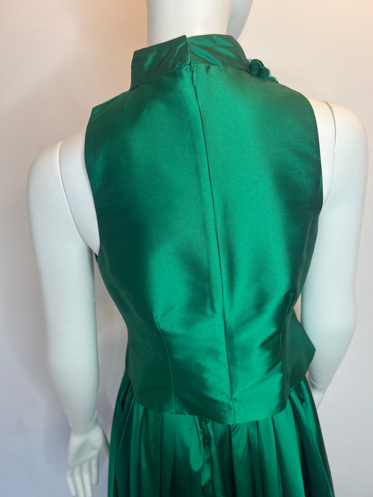 Taffeta Applique Floral Shell