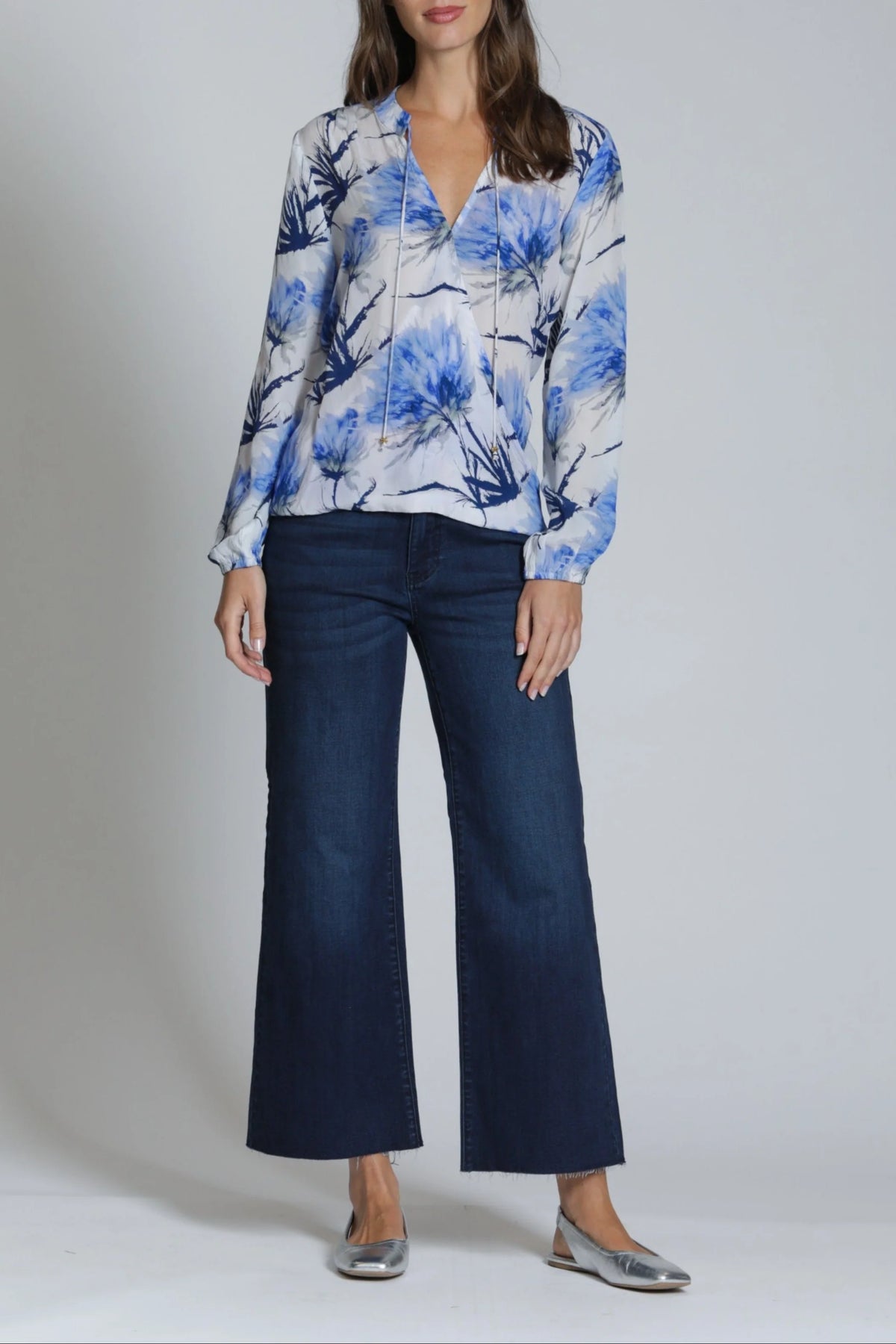 Cropped Wide Leg Pant W/Patch Pockets