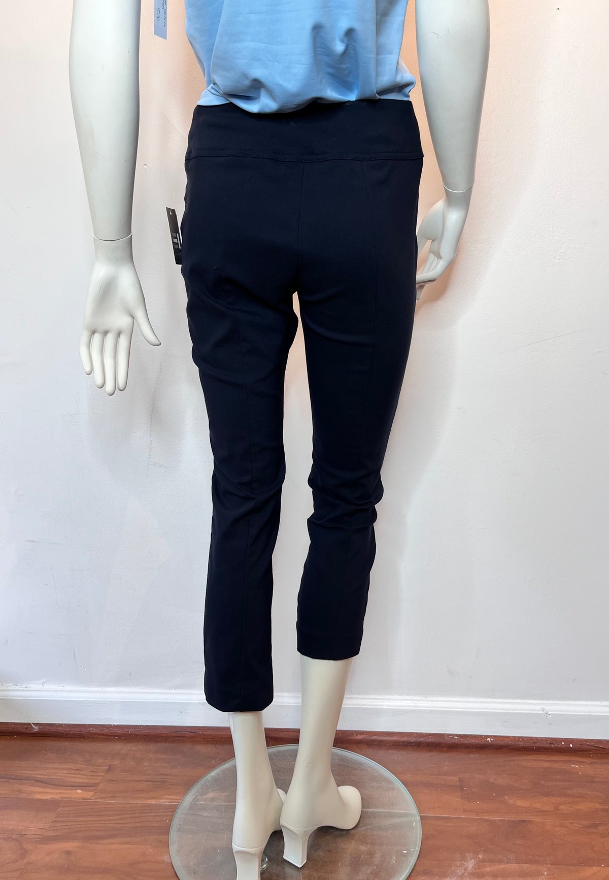 Crop Seam Detail Pant
