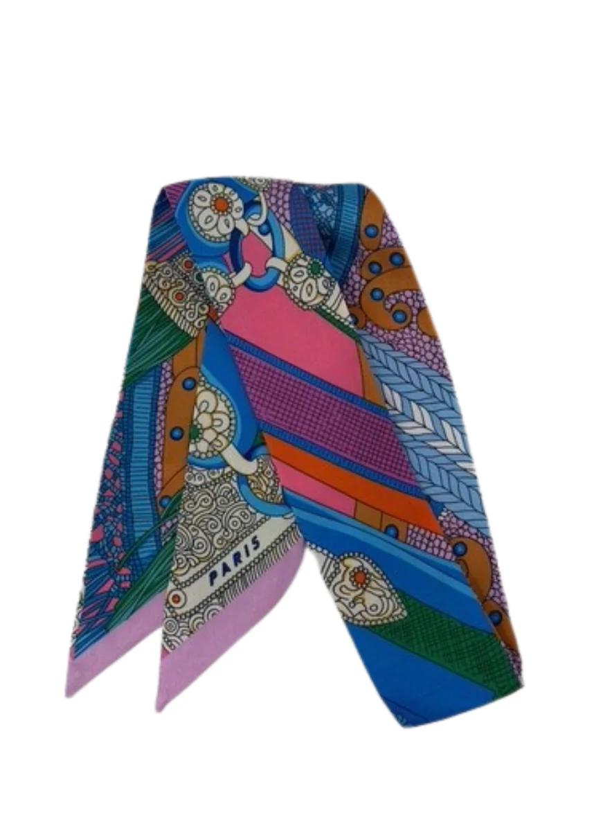 Equestrian Strap and Buckle Print