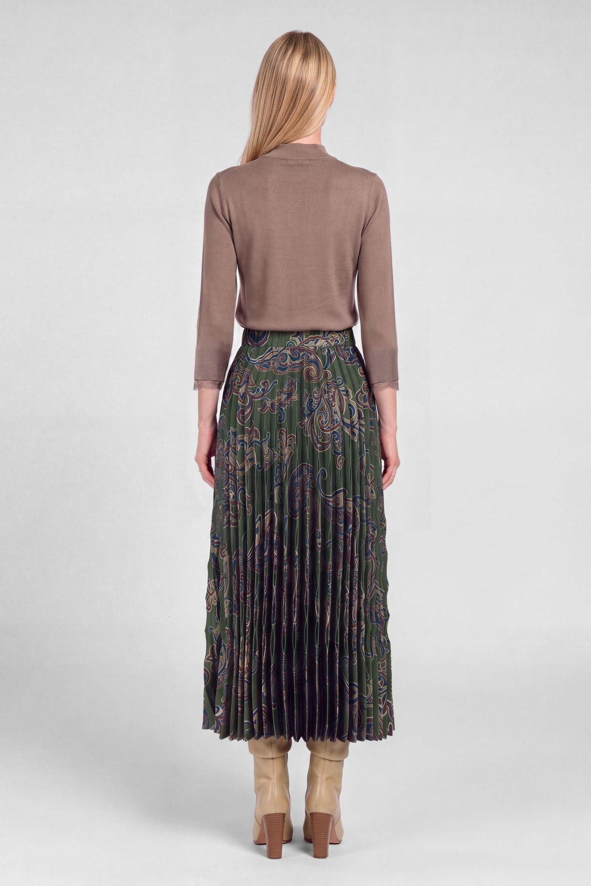 Paisley Printed Elasticized Waist Pleated Midi Skirt