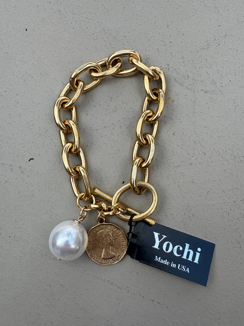 Gold Bracelet w/ Pearl