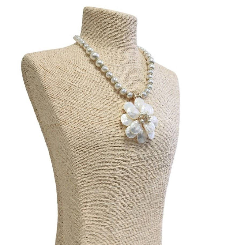 Mother of Pearl Flower Necklace