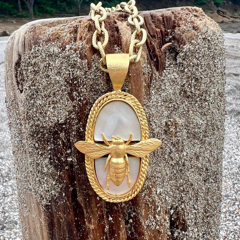 Royal Bee Necklace