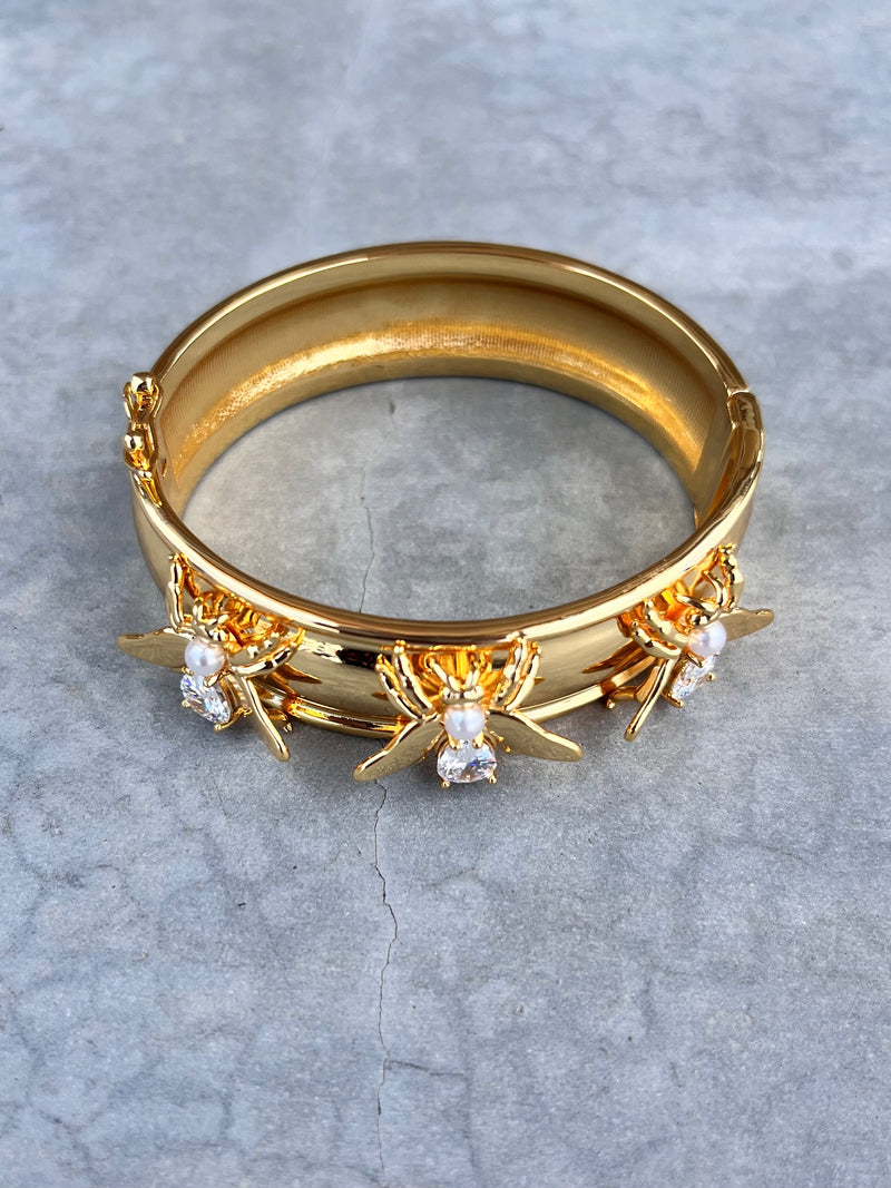 Bee Cuff
