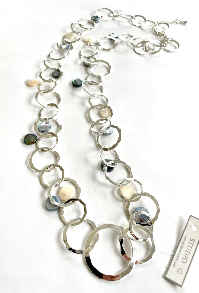 Loop and Mother of Pearl Necklace - 2 Colors Silver