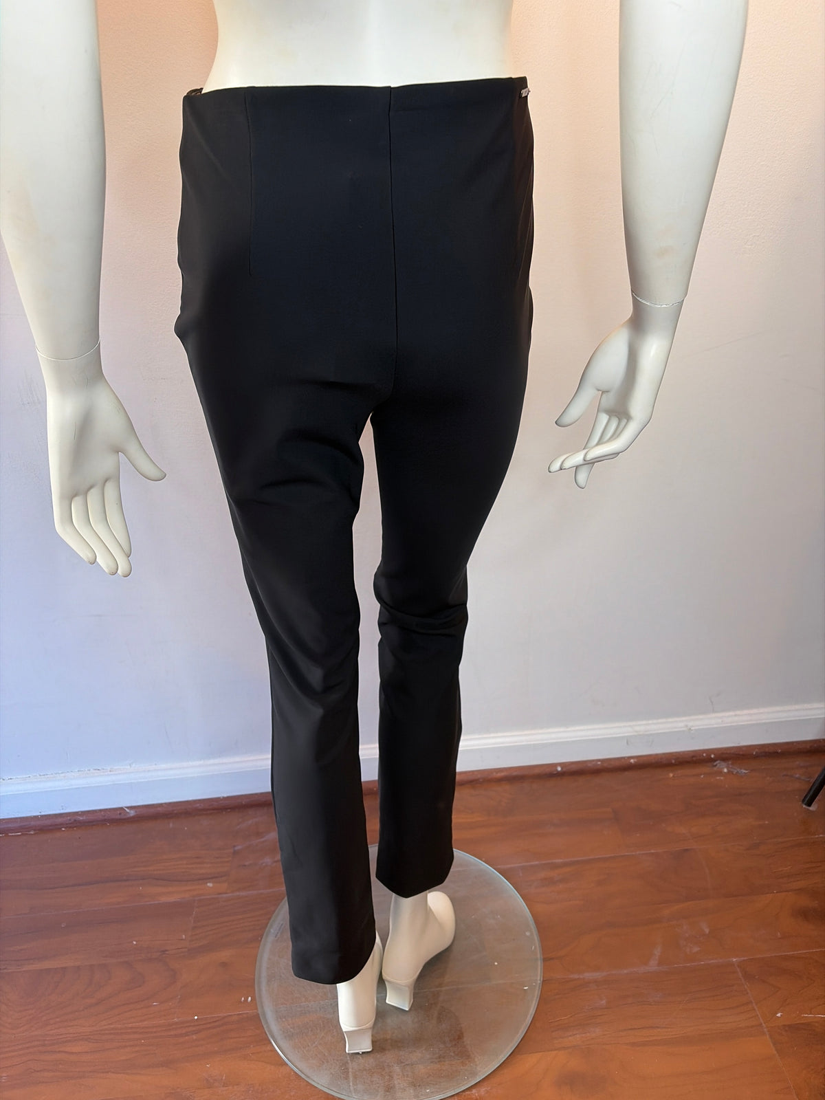 Slim leg pant