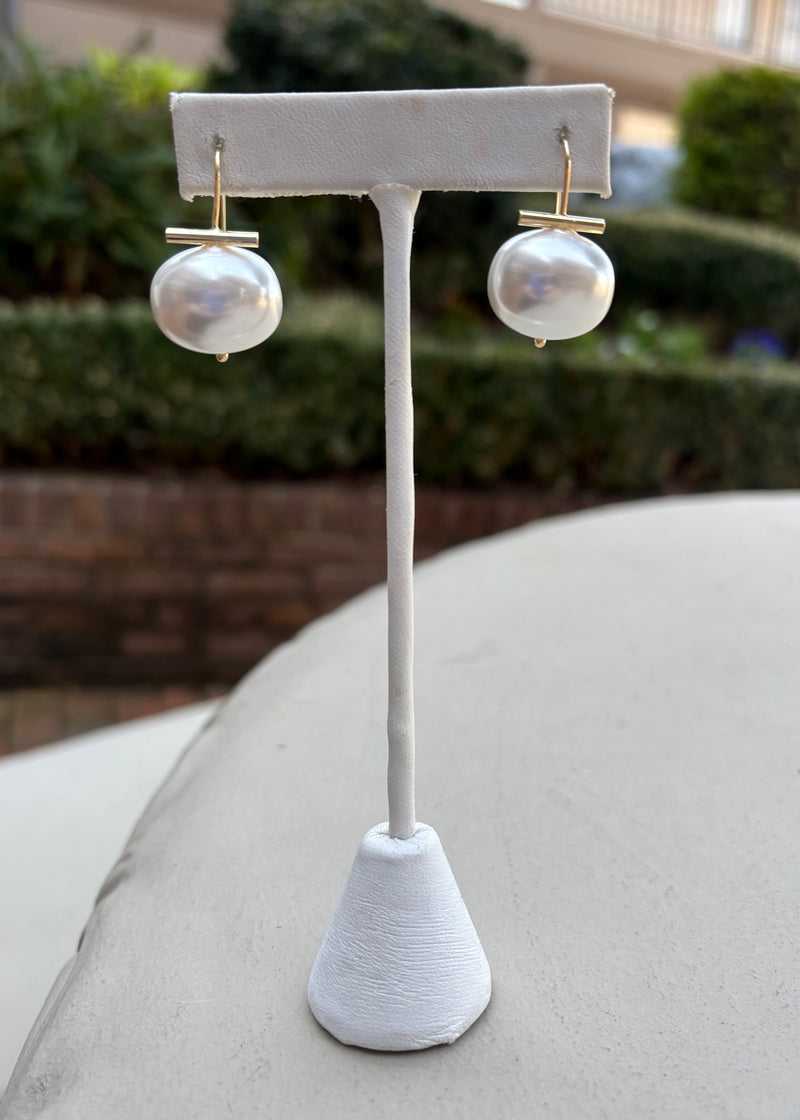 Large Pebble & Pearl Bar Earring