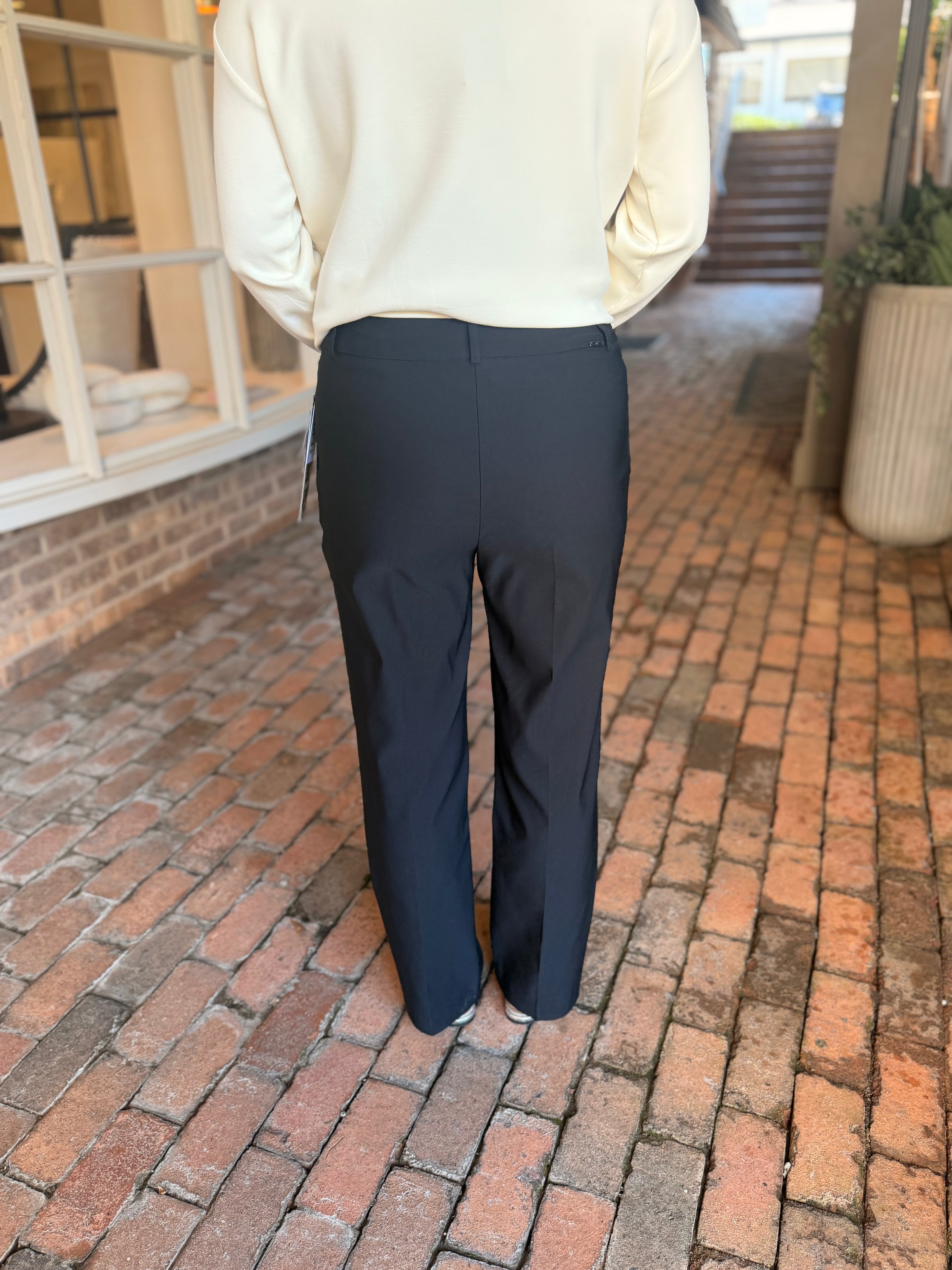 Pant With Vent