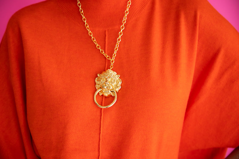Vivi Doorknocker Necklace