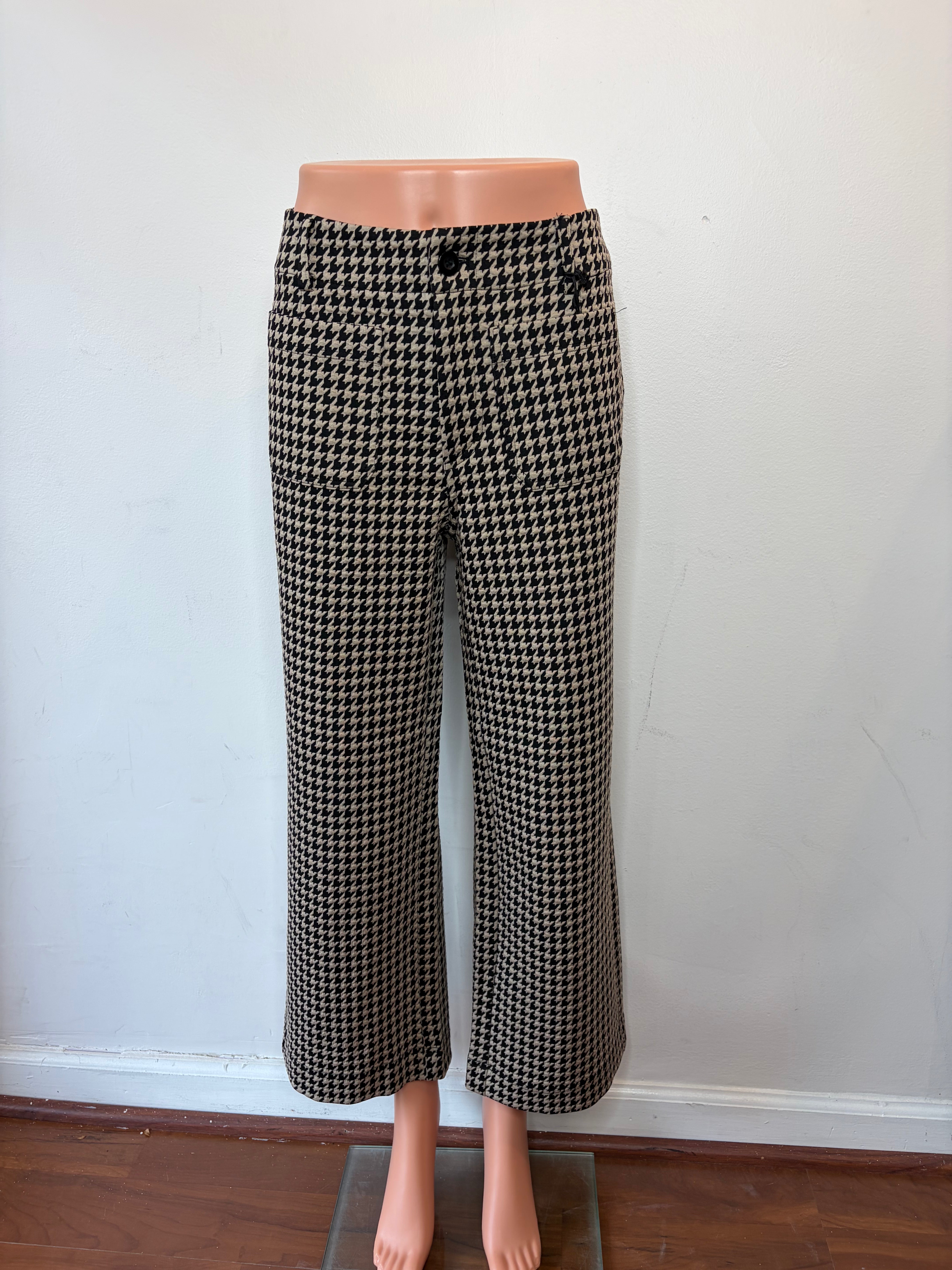 Wide Leg Cropped Patch Pocket Pant