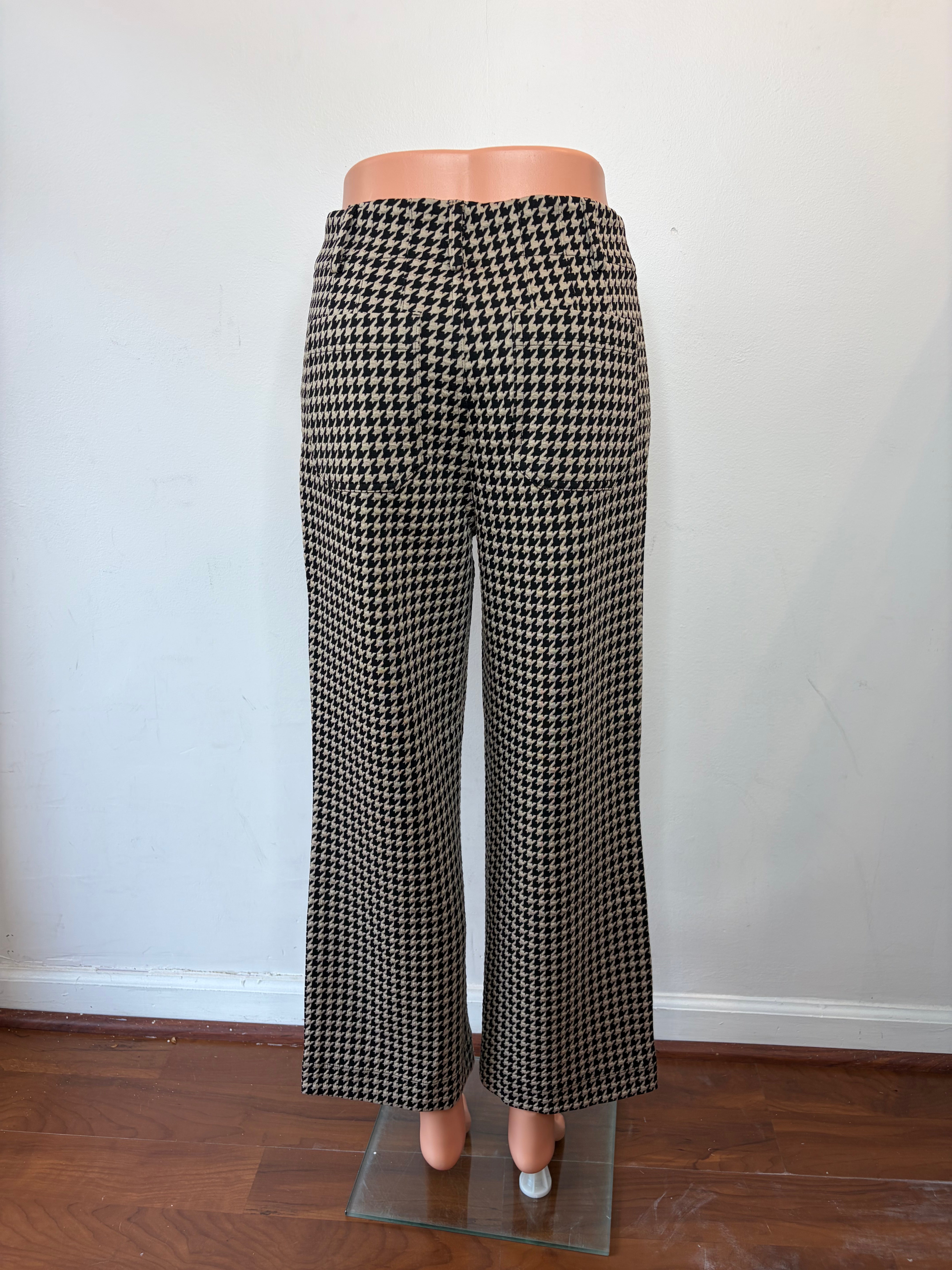 Wide Leg Cropped Patch Pocket Pant