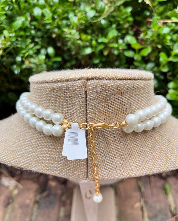 Pearl Necklace With Gold Pendant