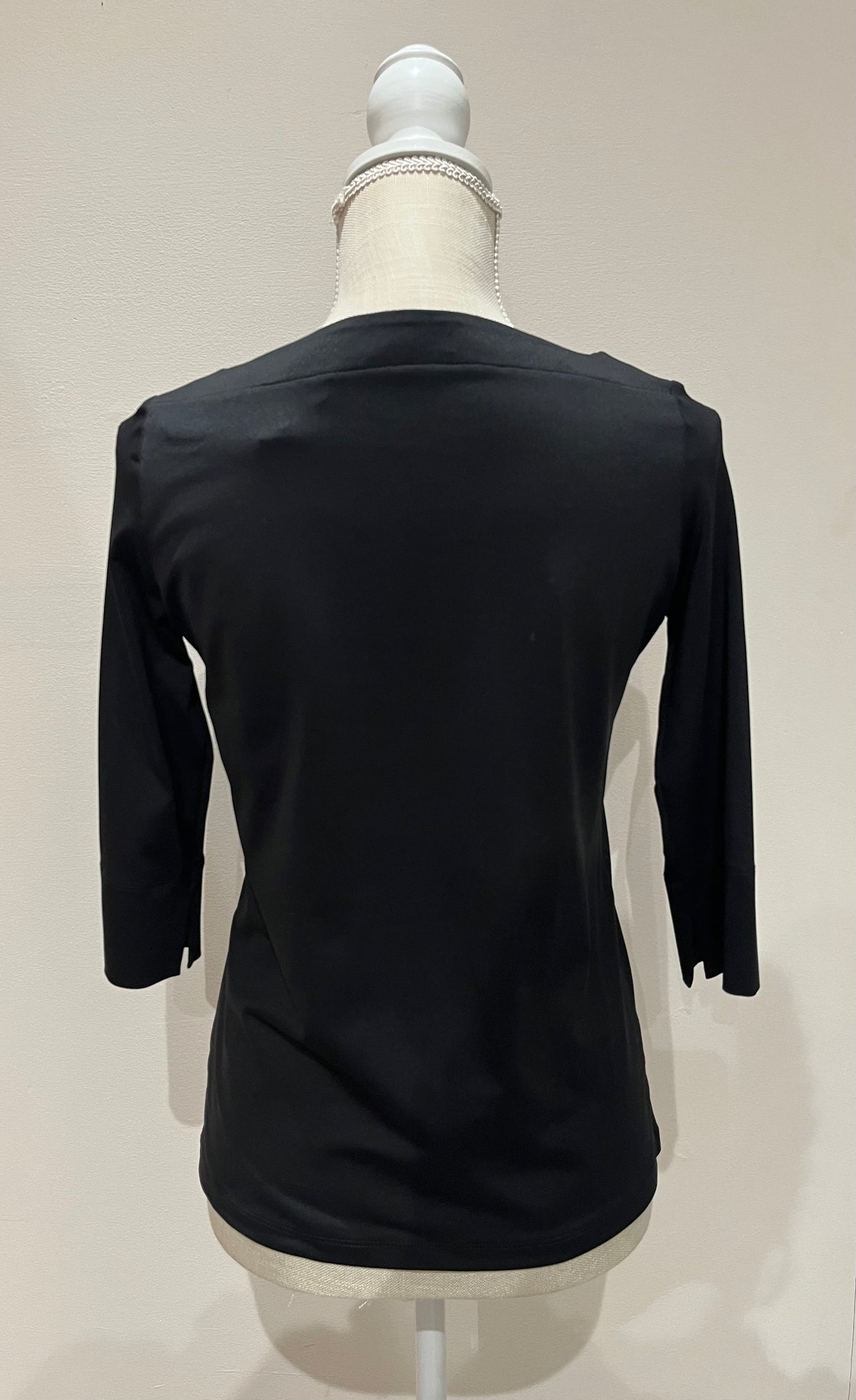 V-Boatneck Top