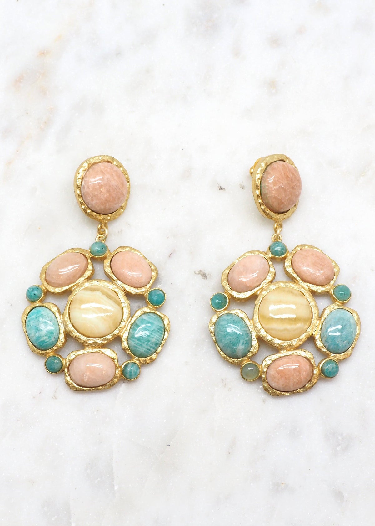 Sweetness of Art Clip Earrings