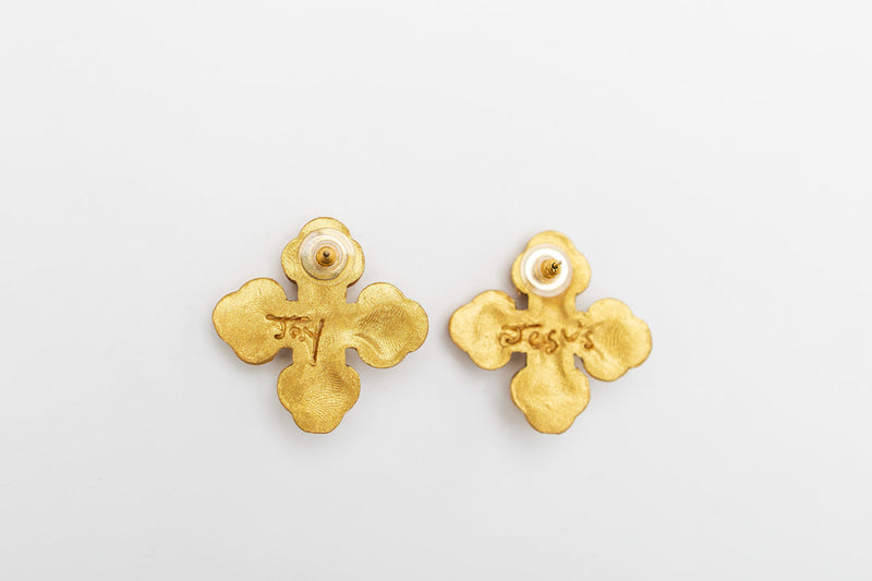 Megan Pearl Stud Earrings