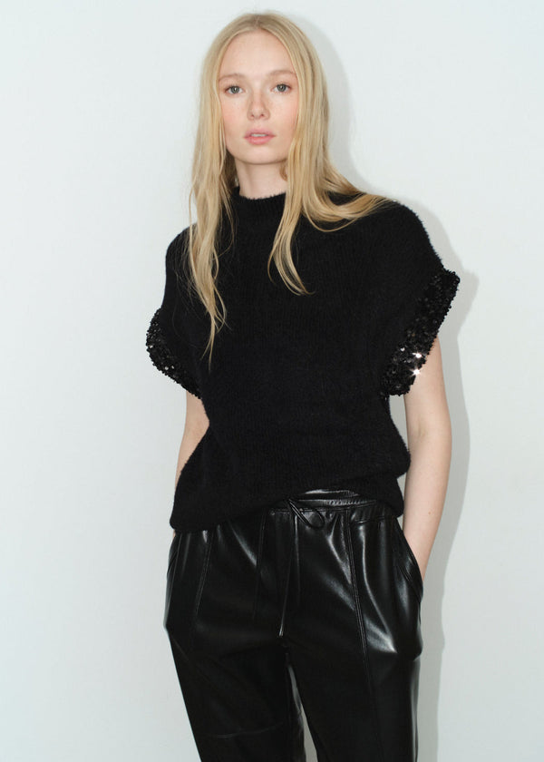 Yura Sleeveless Sweater