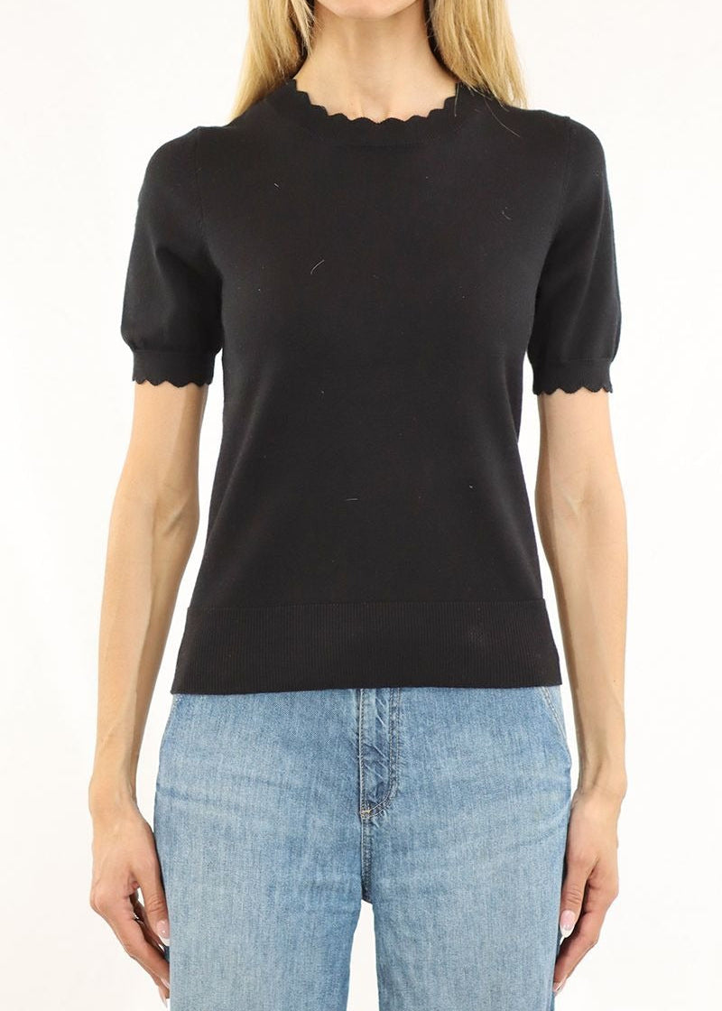 Short Sleeve Pullover with Scallop Edge Trims