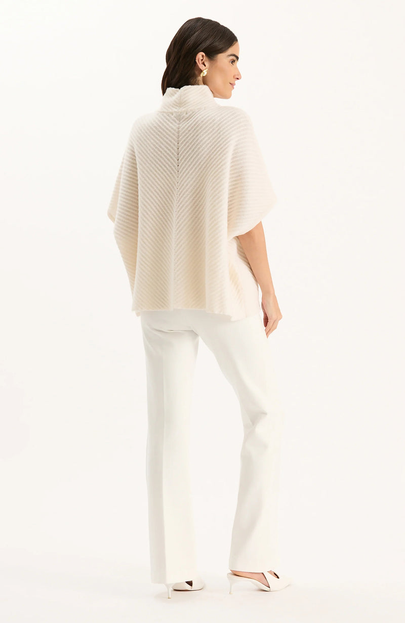Lucia Capelet - 2 Colors