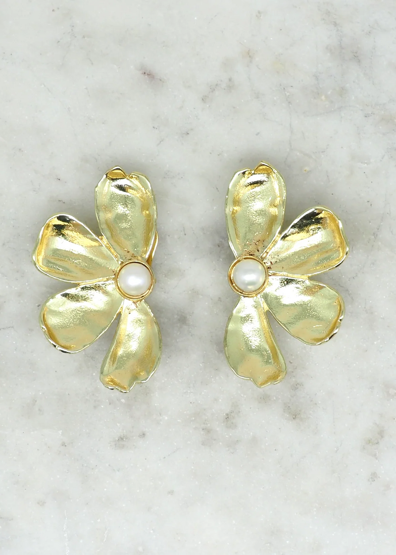 Gema Flower Clip Earrings