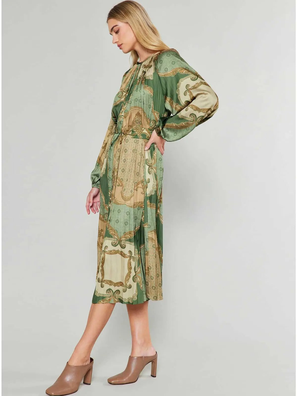 Heritage Chain Scarf Midi Dress