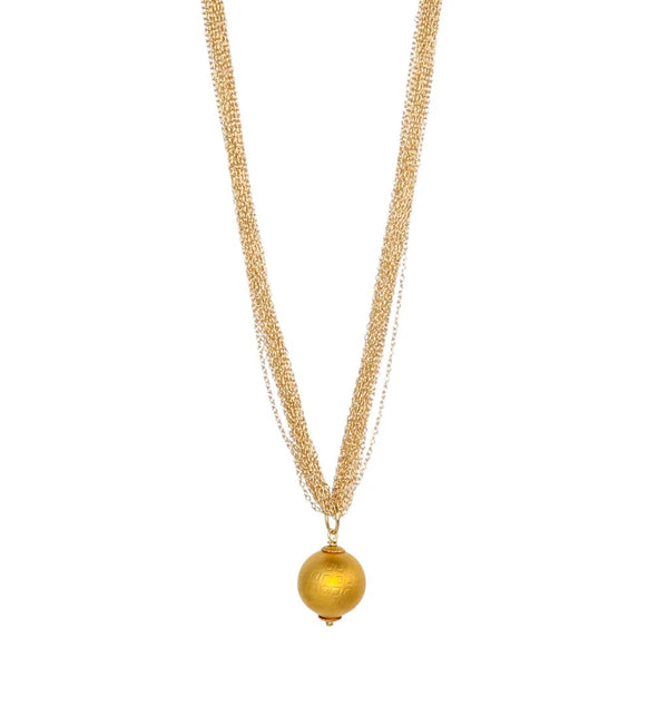 Halo Pendant Necklace in Gold