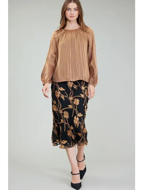All Over Pleated Round Neck Top