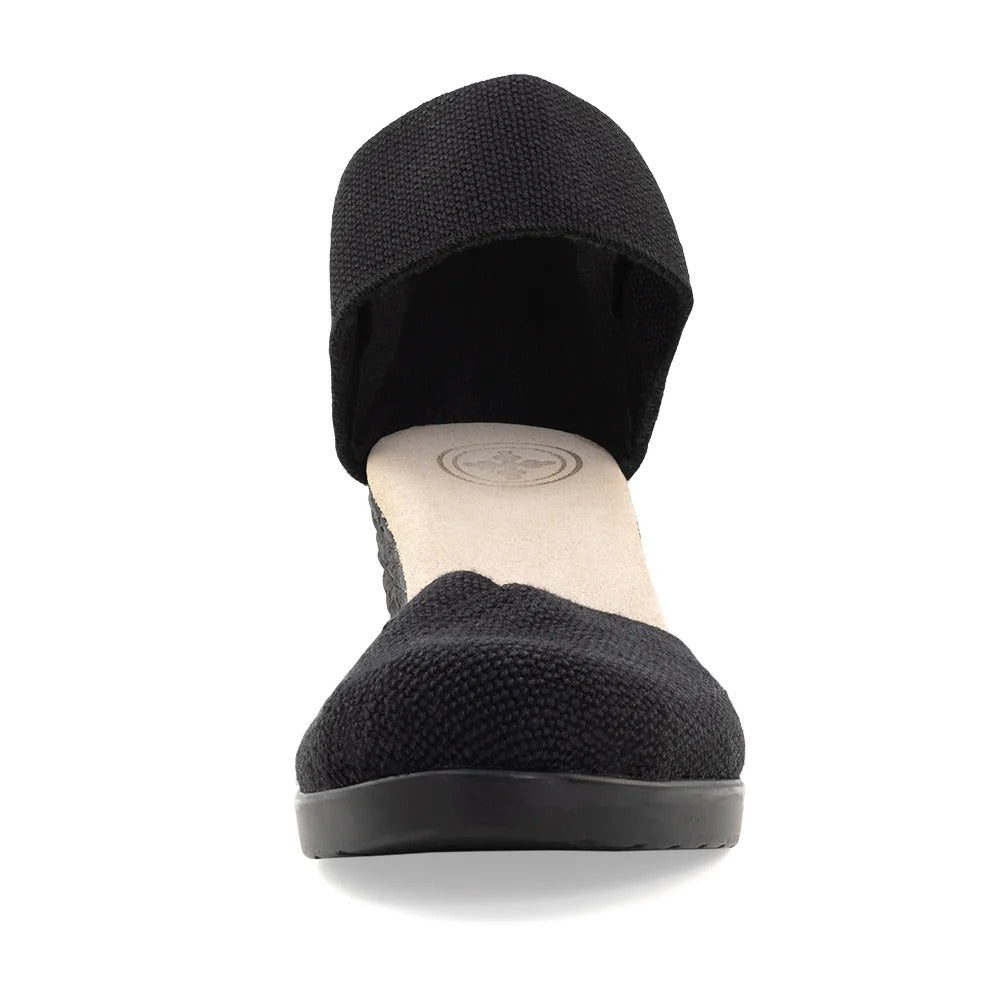 OBX Core - Close-Toed Espadrille Wedge