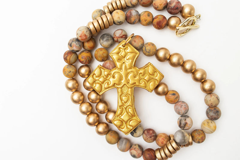 34" Crazy Lace Agate with Cami Cross