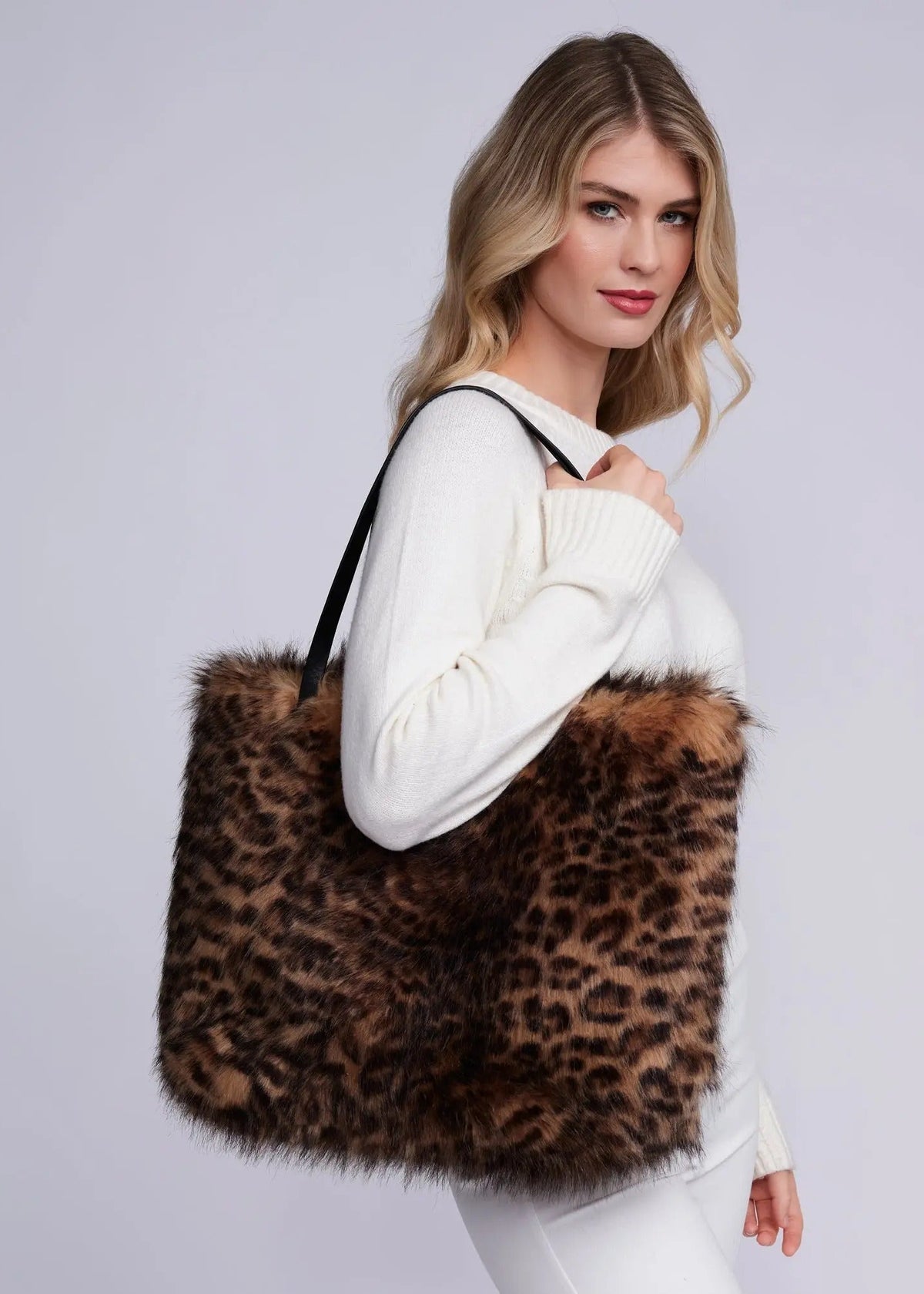 Delevigne - Leopard Print Faux Fur Tote Bag