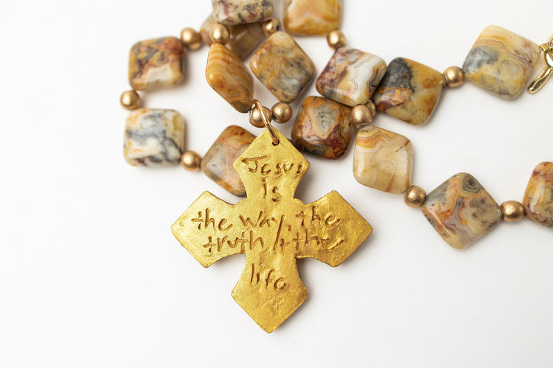 18" Diamond Crazy Lace with Elaina Cross