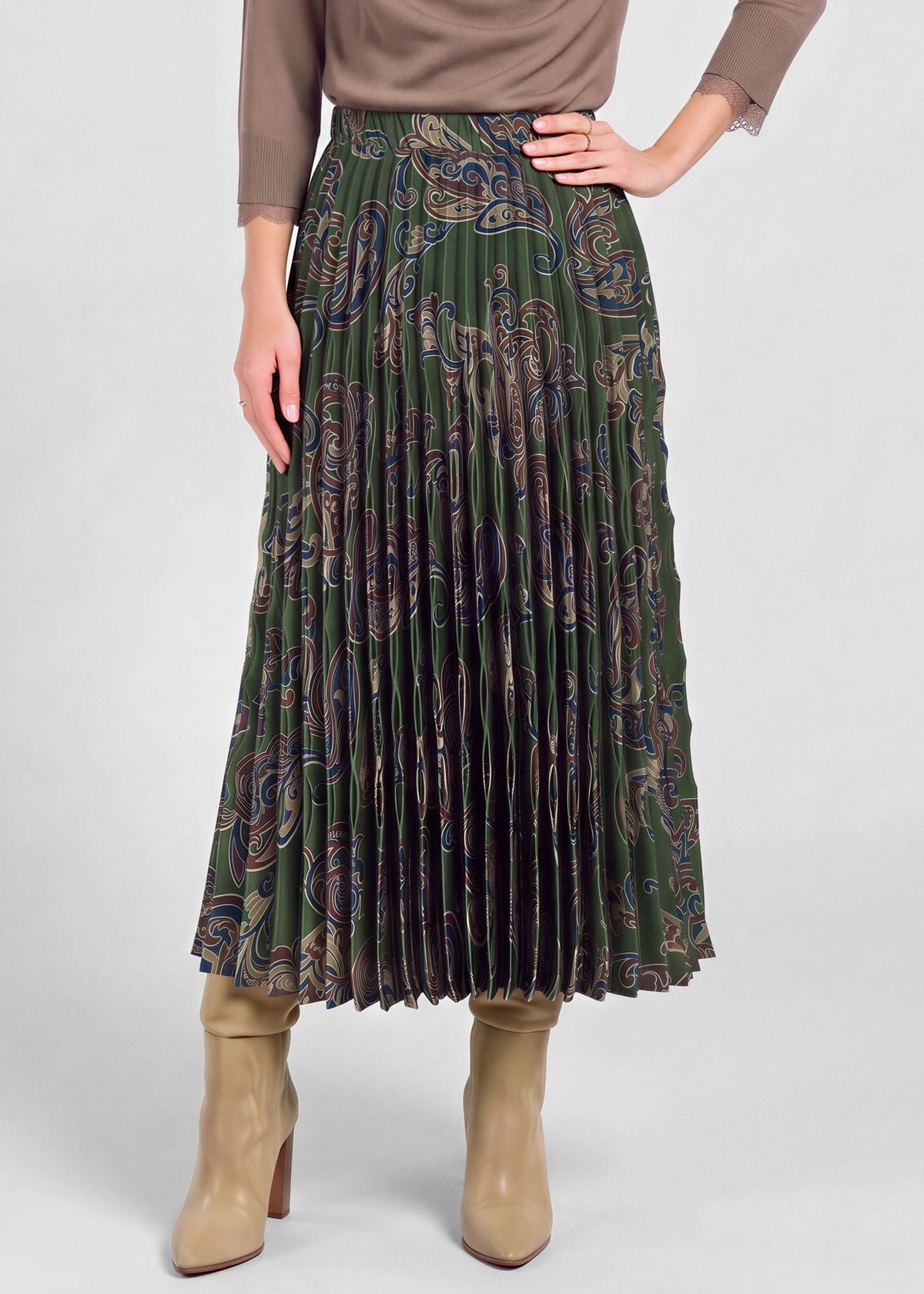Paisley Printed Elasticized Waist Pleated Midi Skirt