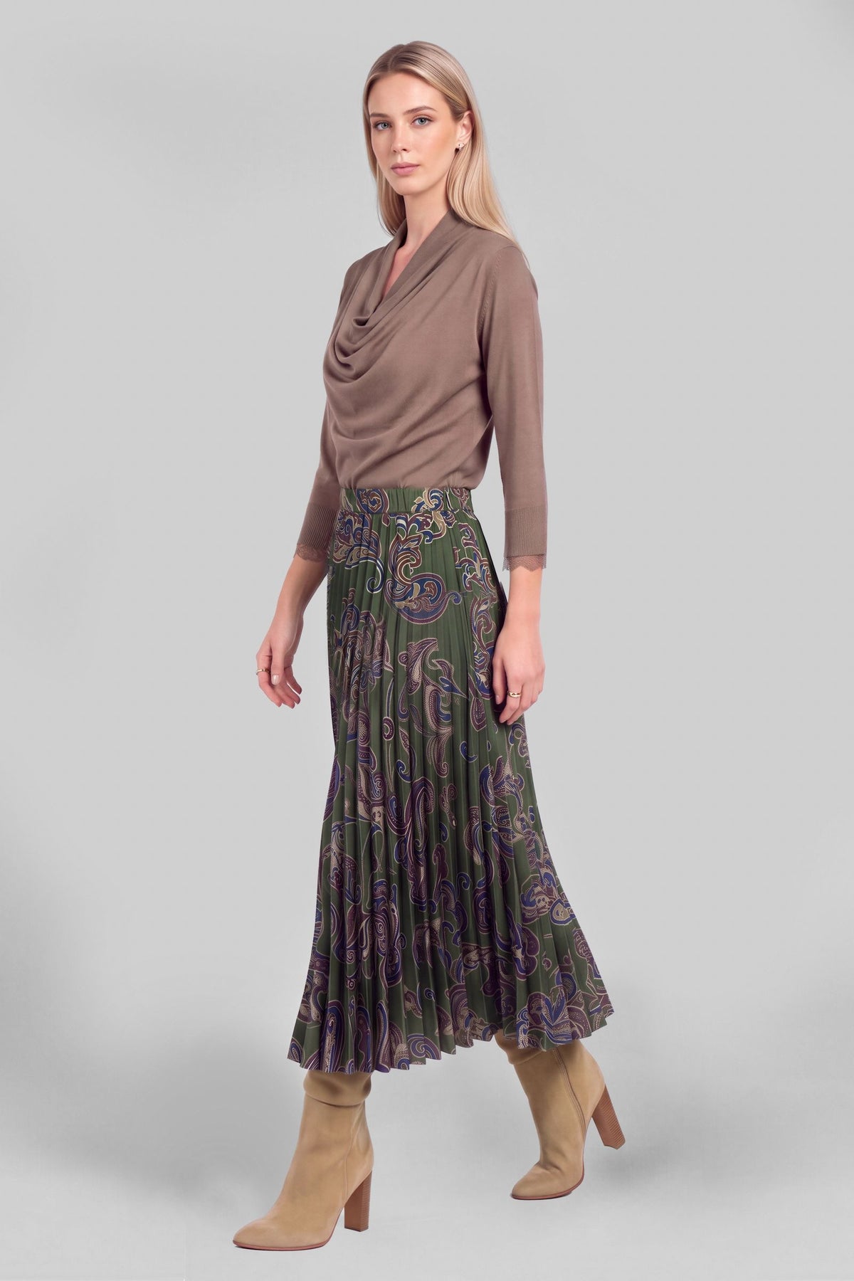 Paisley Printed Elasticized Waist Pleated Midi Skirt