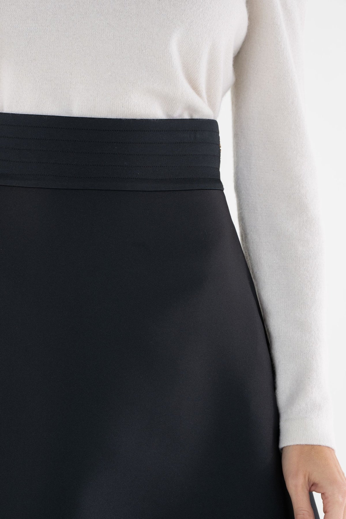 Sable Skirt