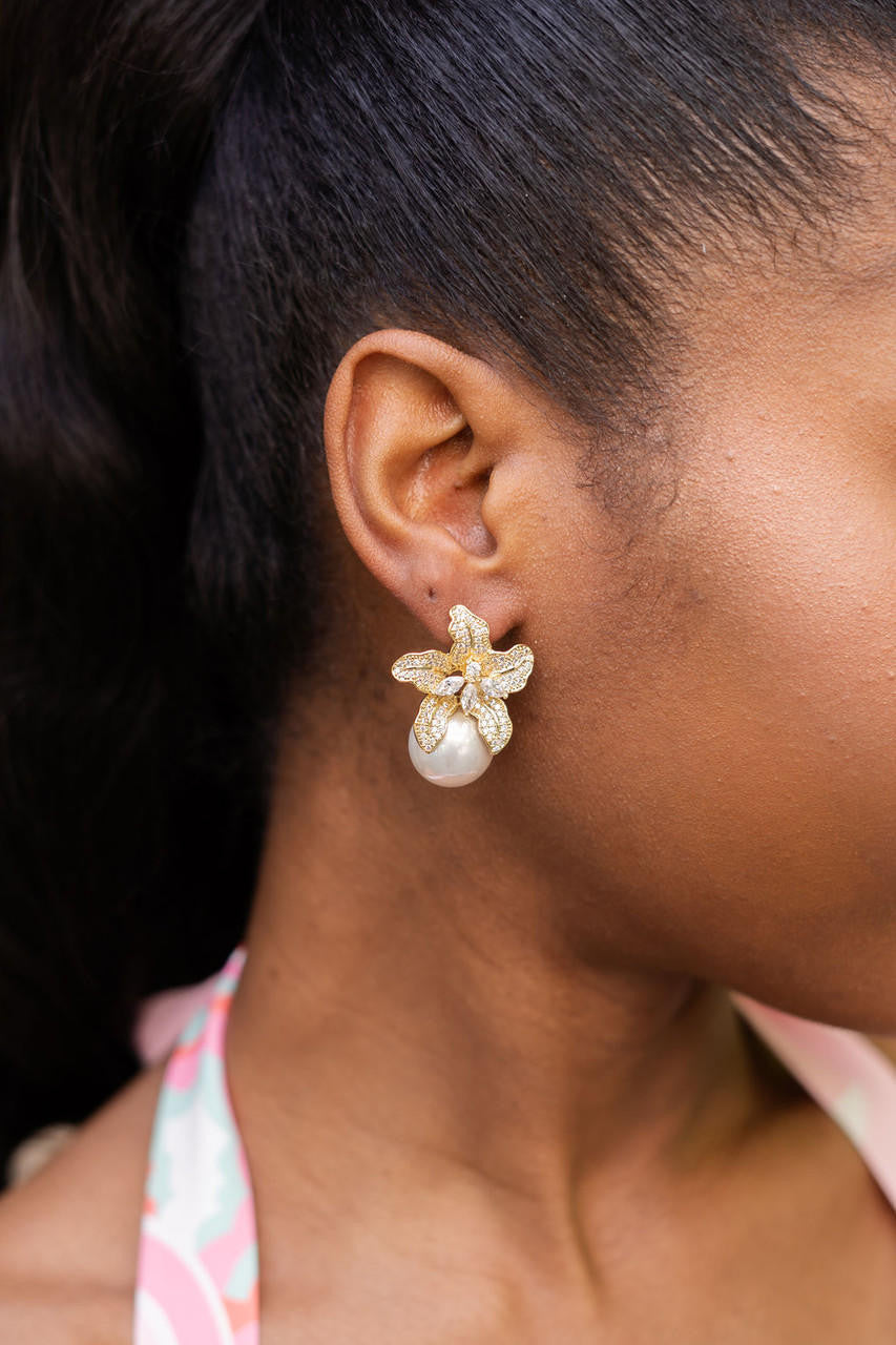 Beth - Rhinestone & Pearl Earrings