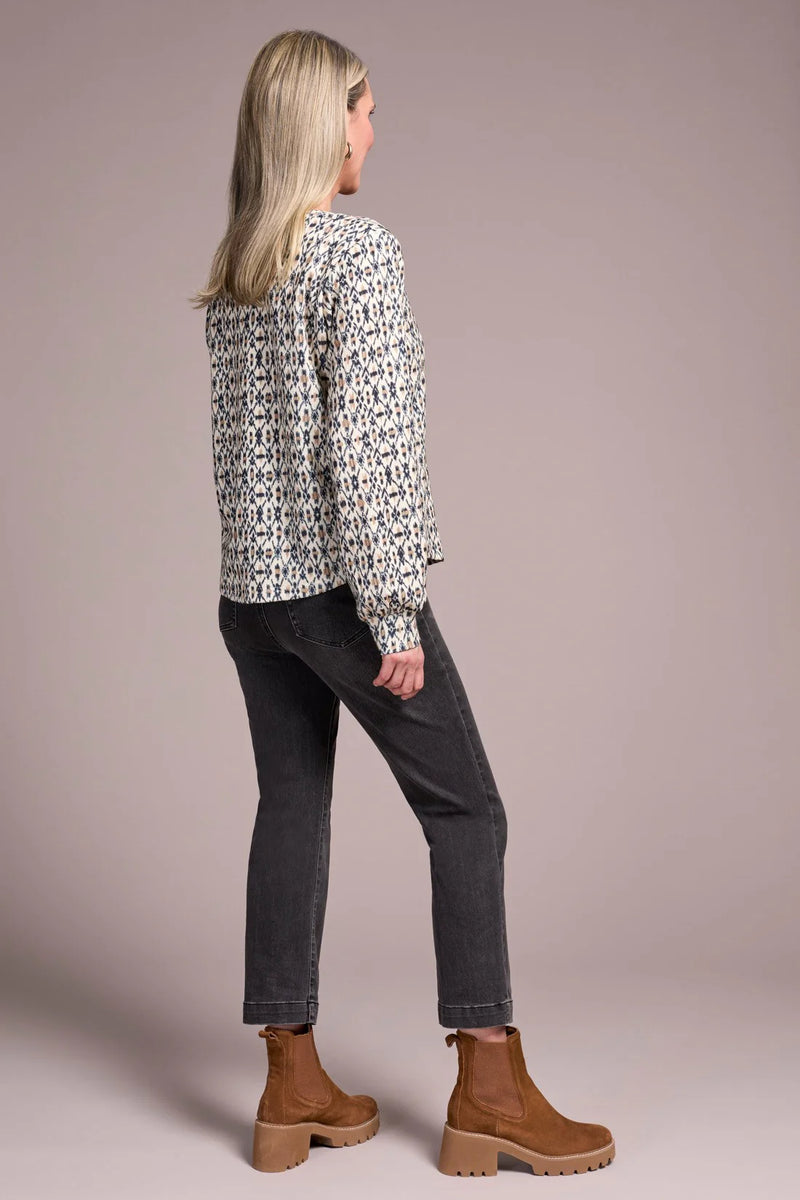 Printed Long Sleeve Crew Neck Knit Top
