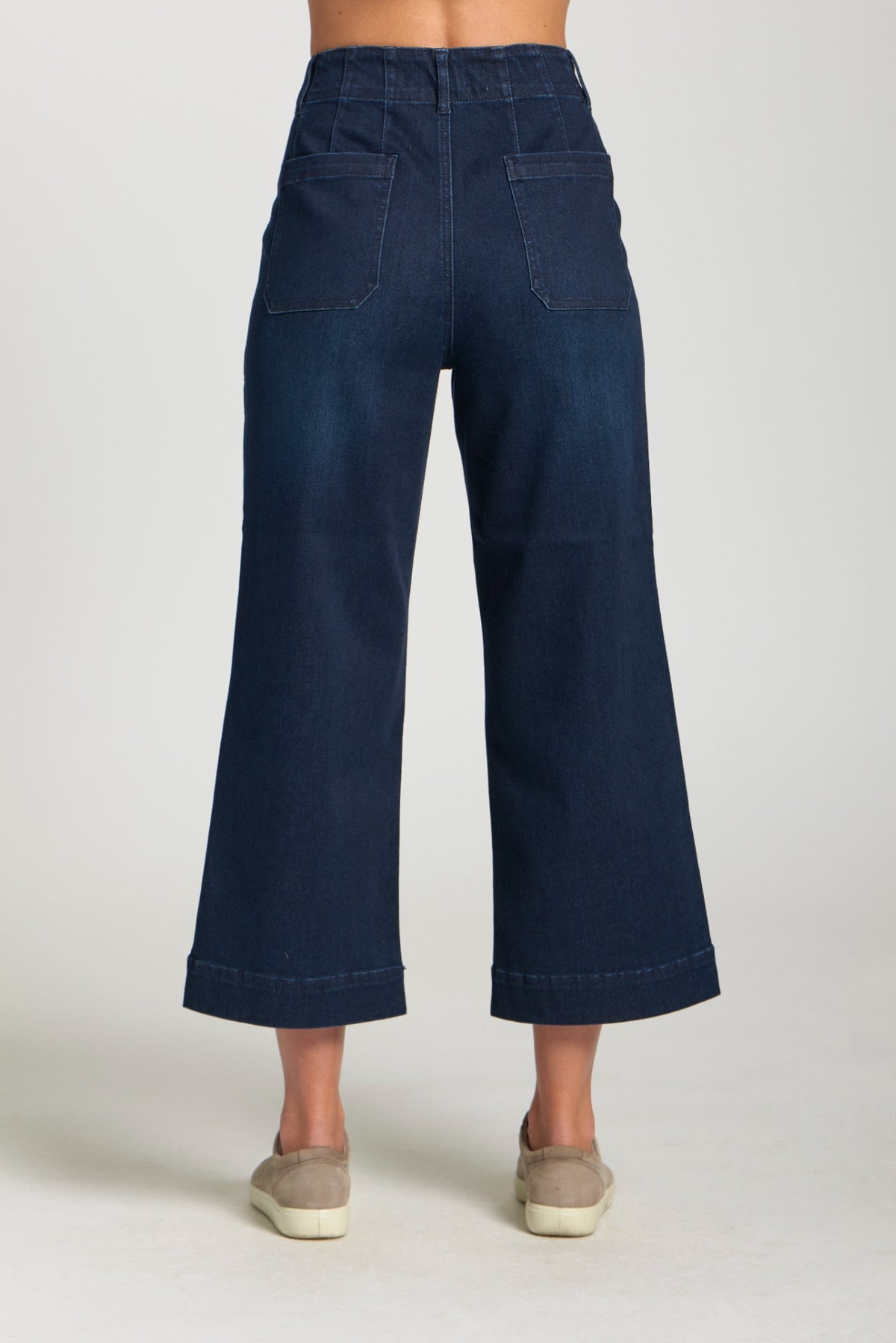 Cropped Wide Leg Pant W/Patch Pockets