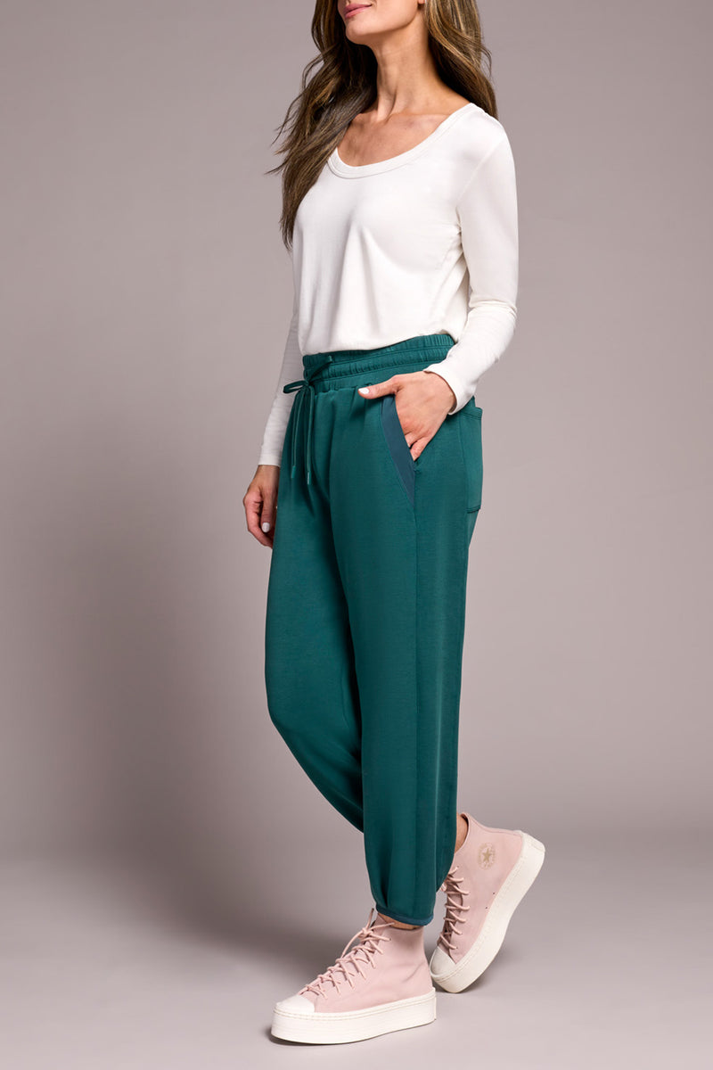Jogger w/ Hem Pleats