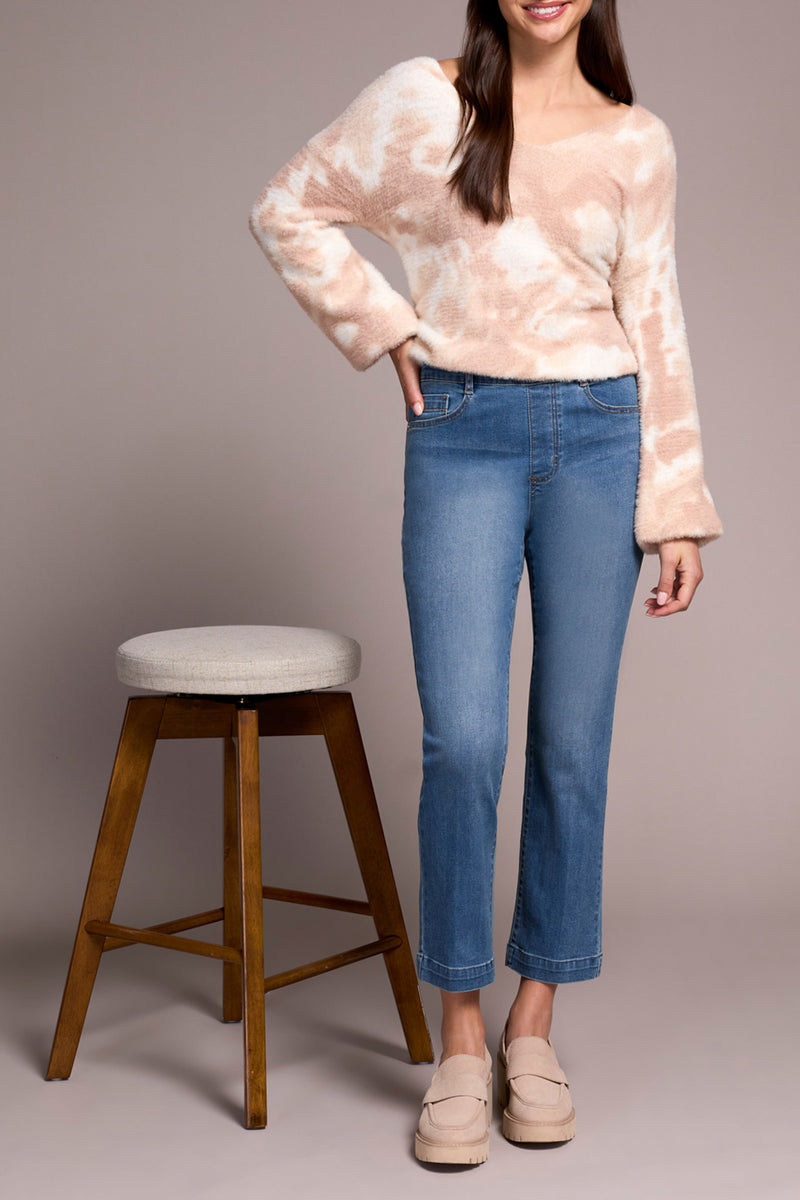 Audrey Pull On Straight Crop Jean