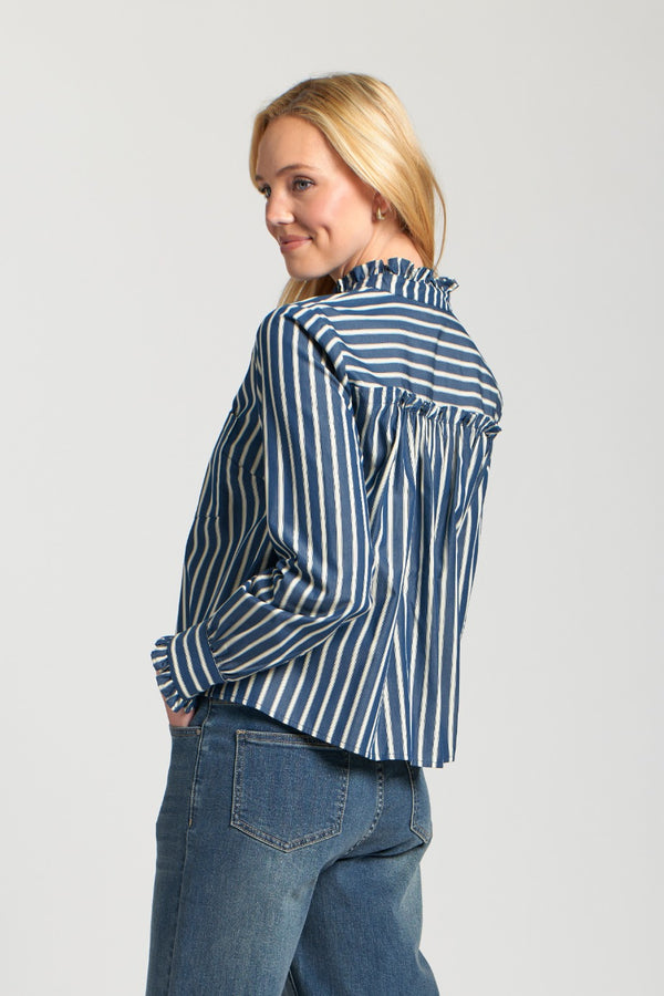 Cropped Stripe Shirt W/Ruffle Detail